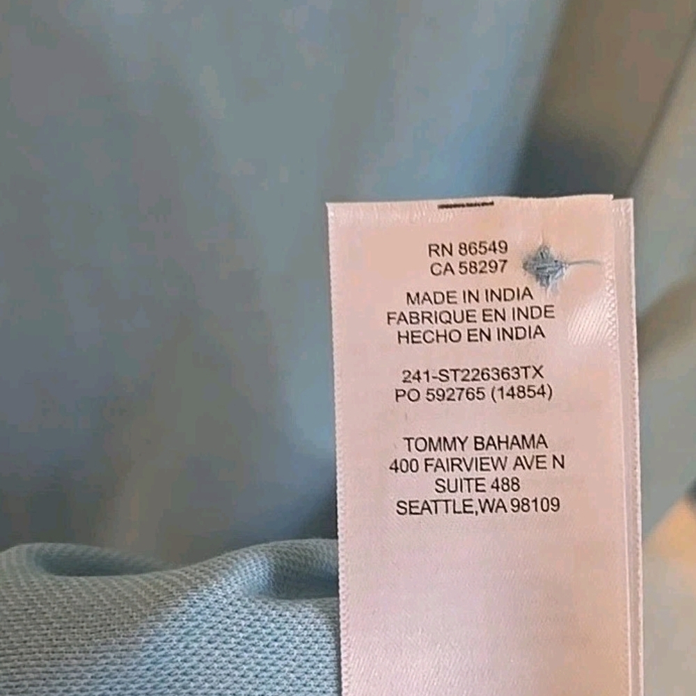 Tommy Bahama Men’s Air Blue Polo Shirt - Picture 5 of 5